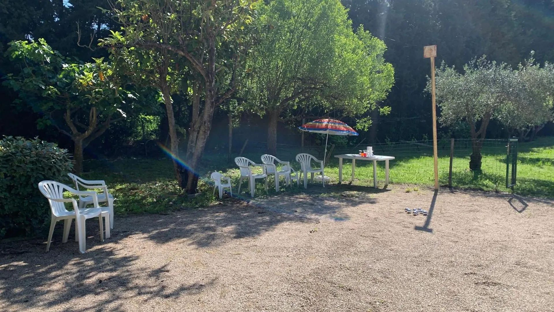 Villa Marie-Rose Saint Didier  0*, Saint Didier (Vaucluse) France
